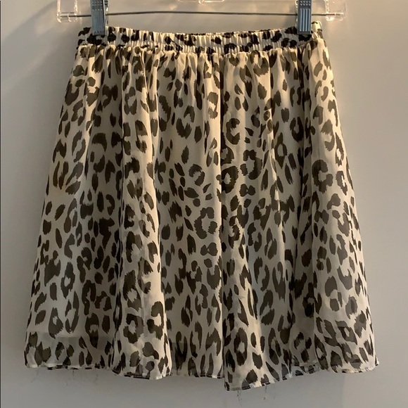 Aqua leopard skirt - Picture 4 of 5